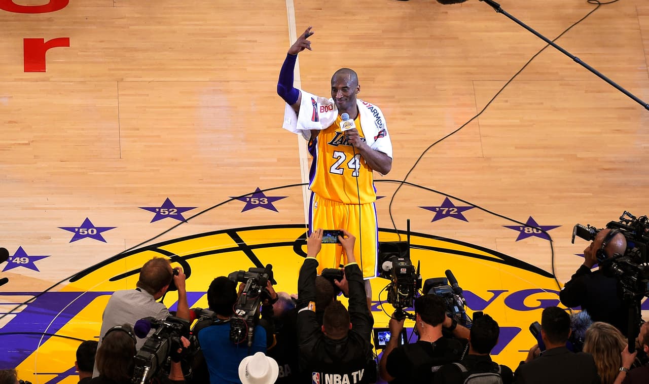El anuncio del retiro de Kobe Bryant luego del título de 2015 de Warriors y su despedida en 2016 marcó el fin de una era de Lakers, tras 20 años y cinco títulos de NBA.