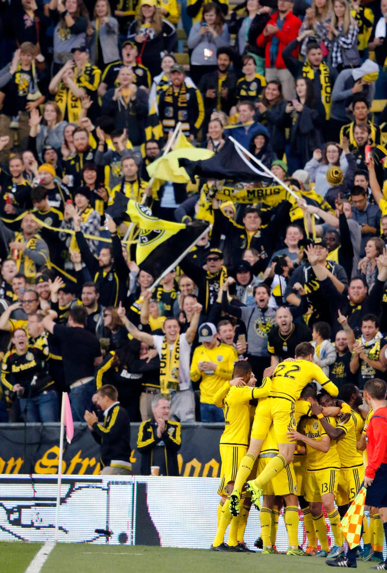 Columbus Crew: Después de tremenda goleada, el Crew demostró que será uno de los rivales más temibles en los Playoffs y que tienen solamente un objetivo: ganar la Copa MLS.