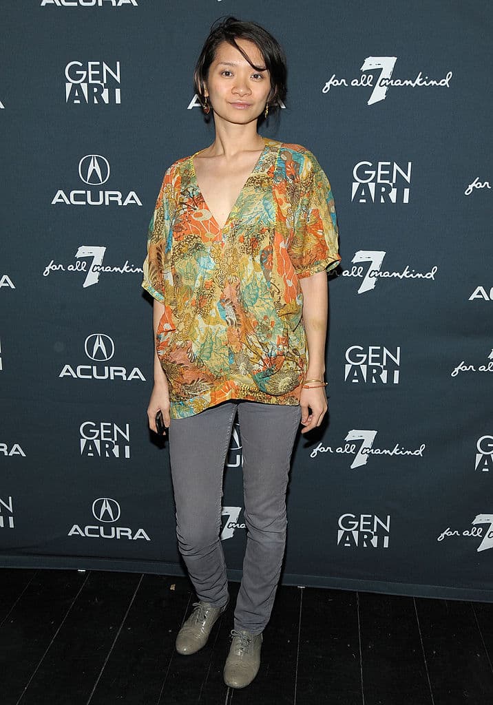 Chloé Zhao ‘Nomadland’ (2020) y Emerald Fennell ‘Promising Woman’ (2020) han sido nominadas a ganar ese galardón.
<br>