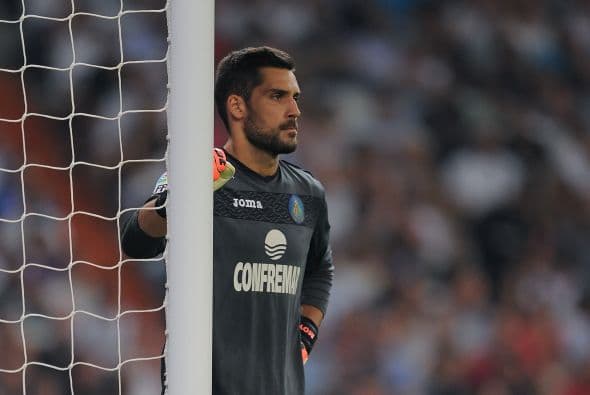 El Atlético de Madrid decidió tener una segunda opción en el arco con Miguel Moyá, el guardameta tiene un costo en el mercado de 4 mdd.