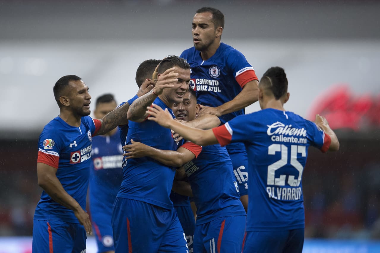 <b>LO BUENO:</b> Cruz Azul manda en el fútbol mexicano y lucen en solitarios en la cima de la tabla general.