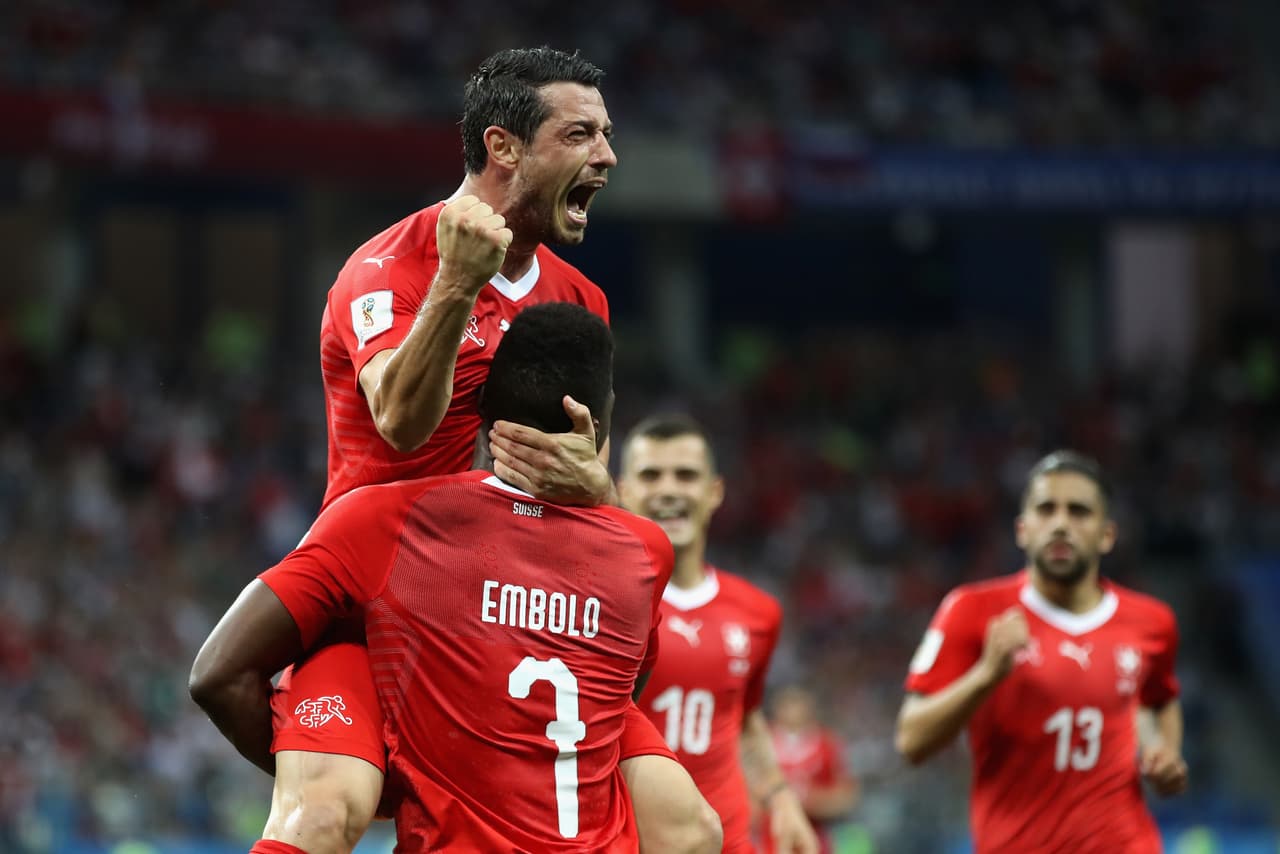 8. Suiza (UEFA) - 1.598 puntos.