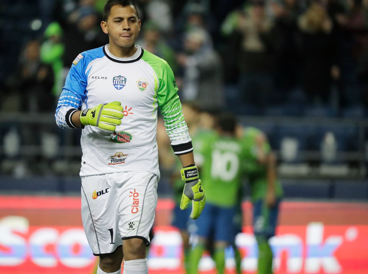 De igual manera, la presencia del arquero mexicano Joel Almeida le da un seguridad al equipo salvadoreño.