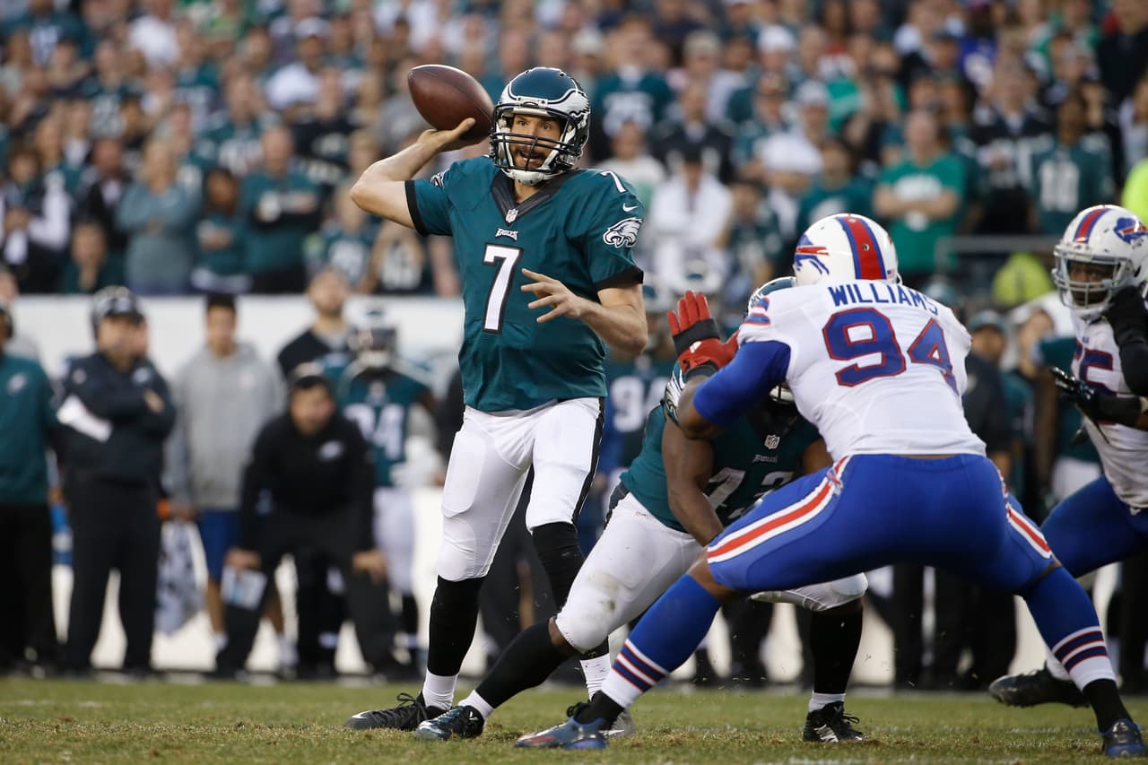 Los Philadelphia Eagles vencieron 23 - 20 a los Buffalo Bills para colocarse con marca de 6 - 7 en la pelea por el título divisional en el Este de la NFC.