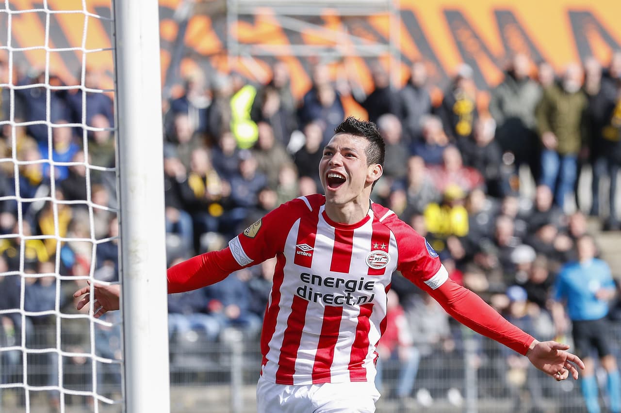 Una vez más, Hirving Lozano se viste de héroe y le da el triunfo al PSV