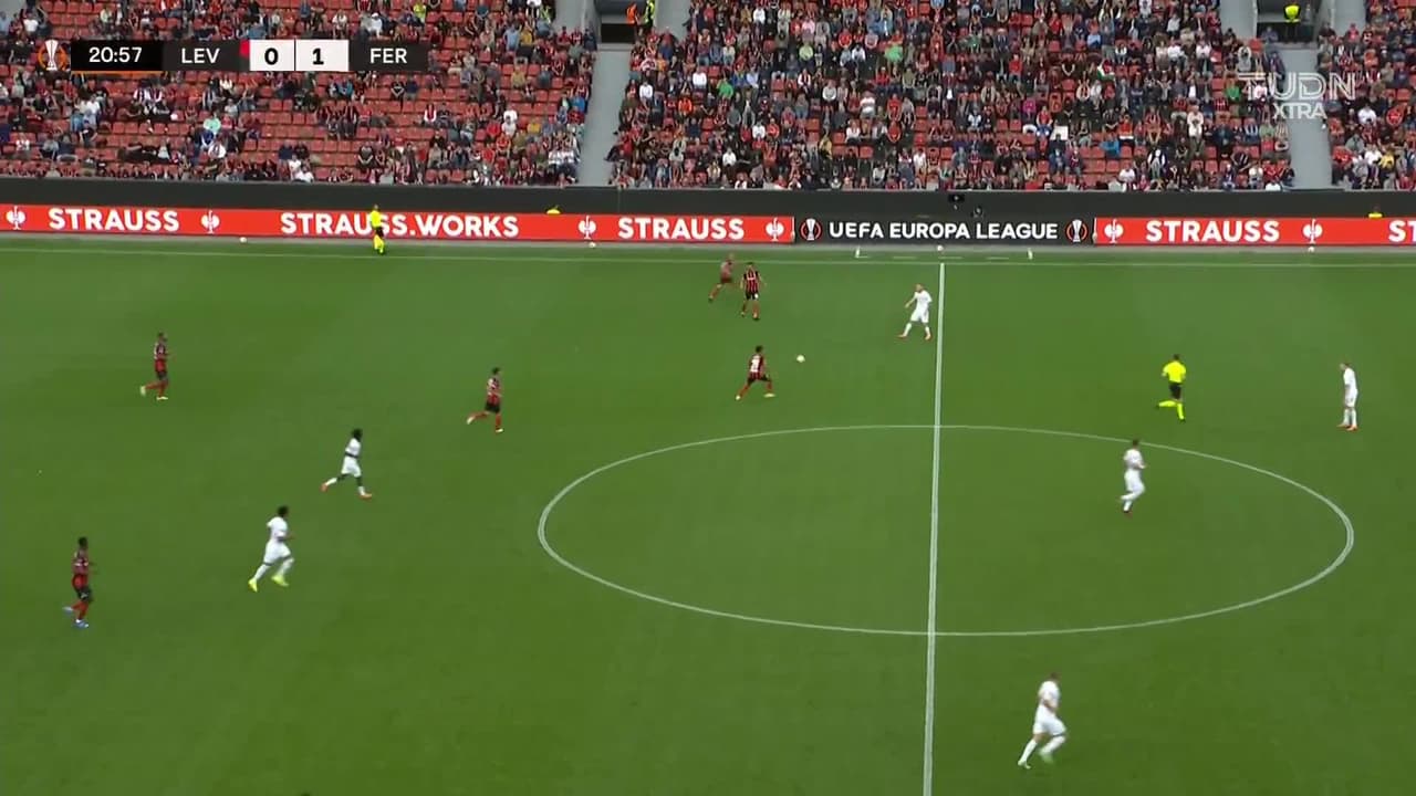 ¡TIRO ATAJADO! disparo por Ryan Mmaee.