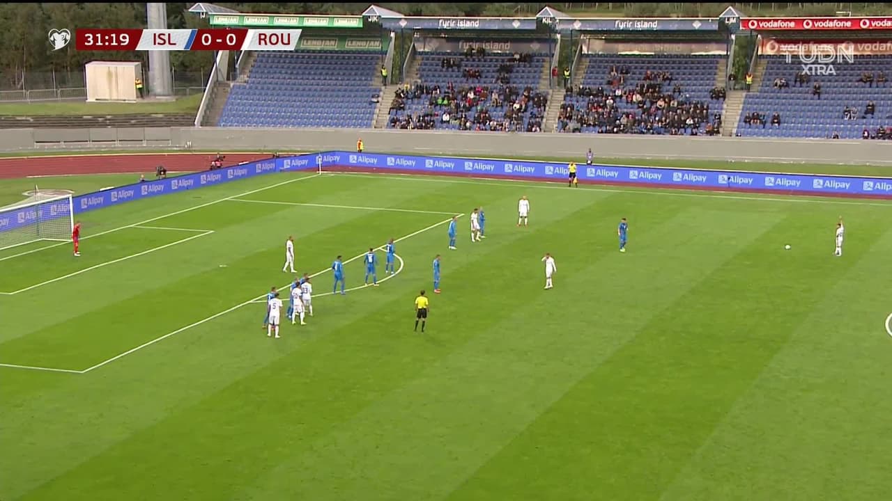 ¡TIRO ATAJADO! disparo por Alexandru Cicaldau.