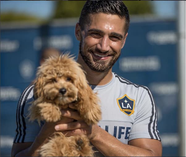 Y también adora a los animales!!!