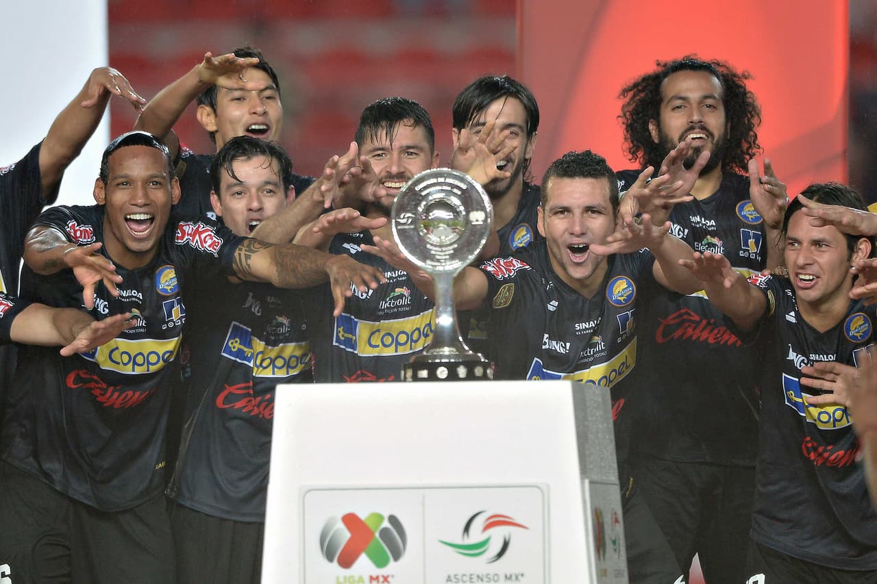 Quien precisamente quedó libre de Dorados fue el zaguero mexicano Joshua Ábrego. Está en Cancún buscando 'chamba'.