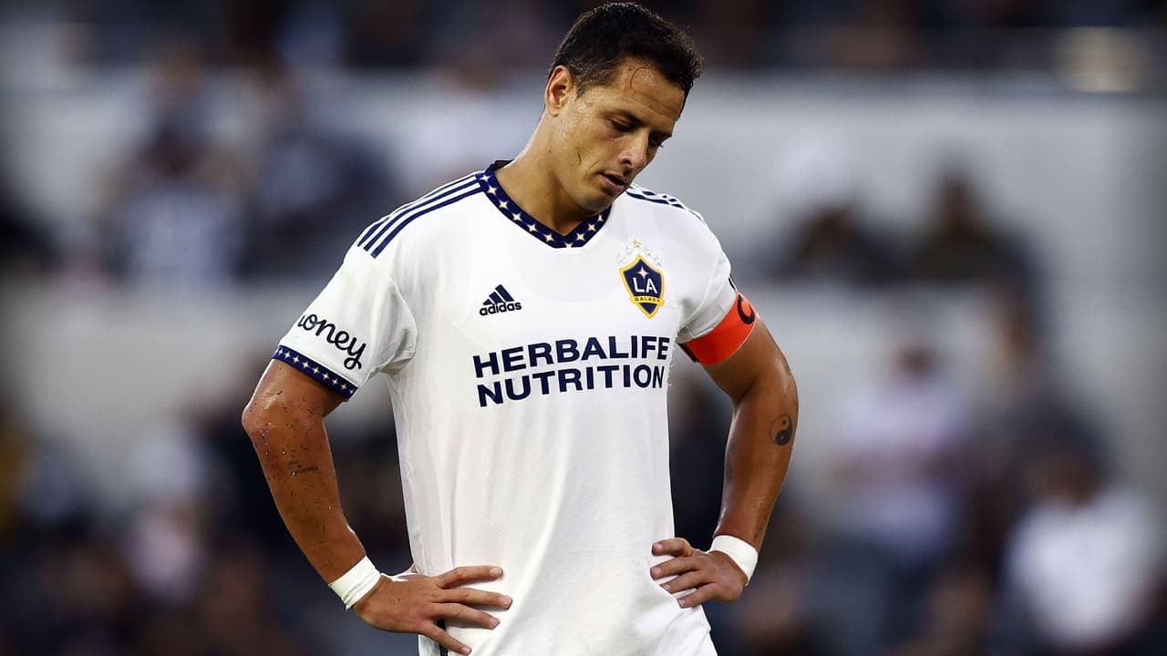 Chicharito fue baja con LA Galaxy por protocolo Covid-19