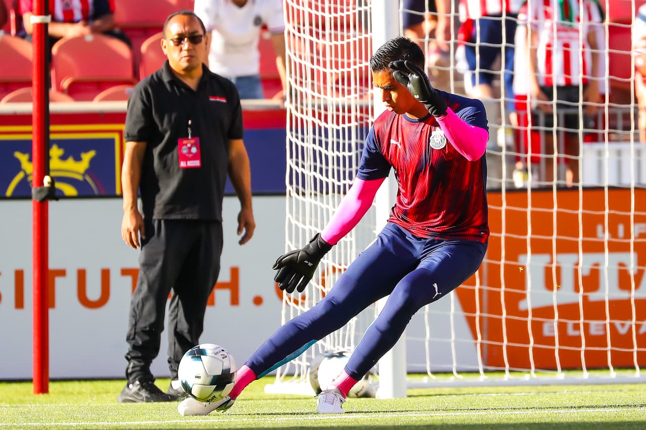 El ‘Pollo’ Briseño abrió el marcador de cabeza al 28’. En la segunda parte llegaría el doblete de JJ Macías, primero al 75’ de penal y al 78’ tras una jugada individual. Santos descontaría al 52’ por medio de Leo Suárez, pero el empate no evitó la caída en Salt Lake City.