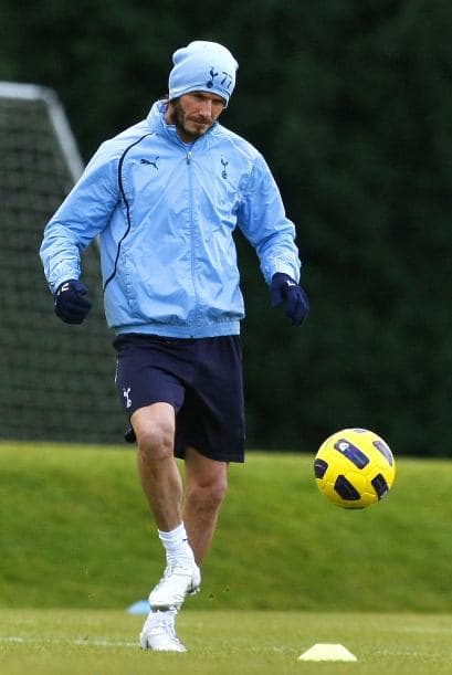 Después de muchas negociaciones, el Galaxy de la MLS lo dejó mantenerse en forma con los 'Spurs'.