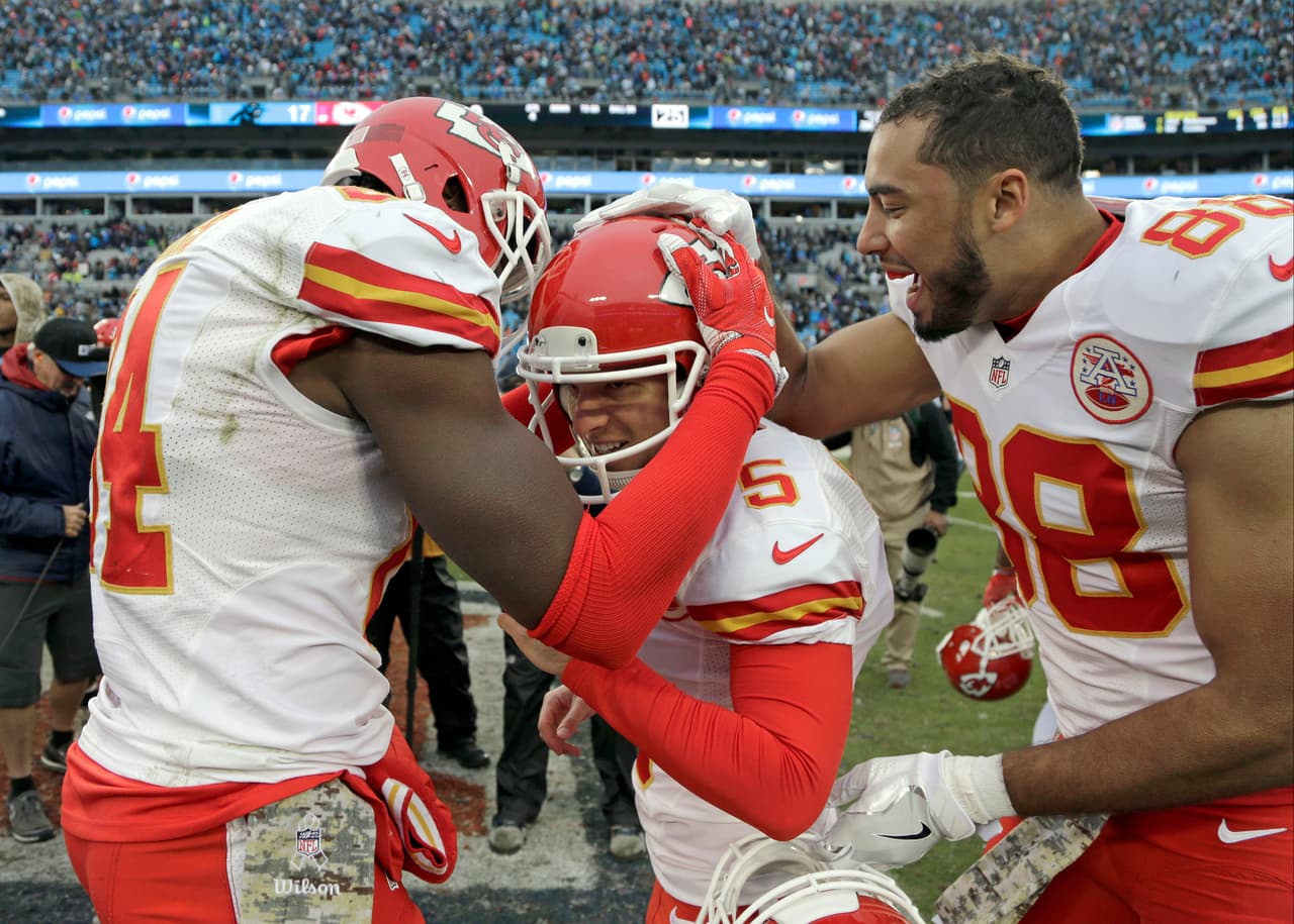 El brasileño Cairo Santos coronó remontada de Chiefs sobre Panthers