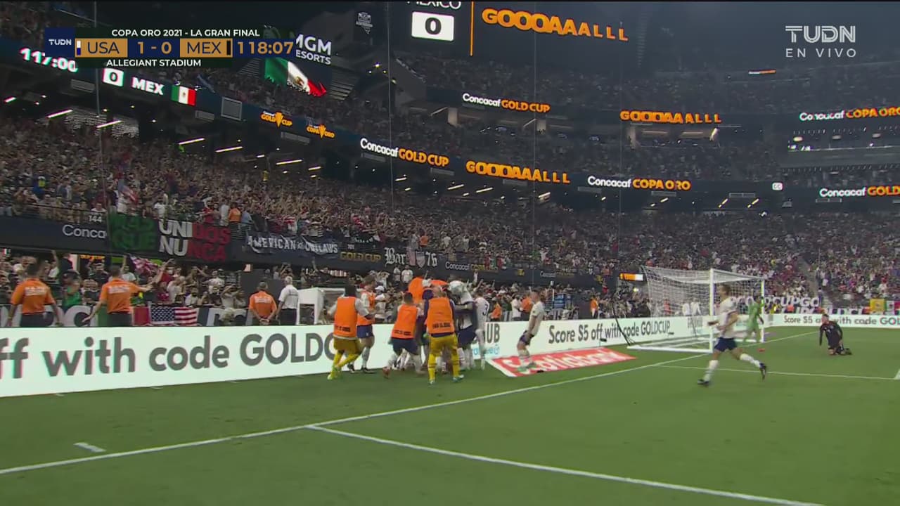 ¡Gol agónico del Team USA! Robinson hace el 1-0 de cabeza al 117’