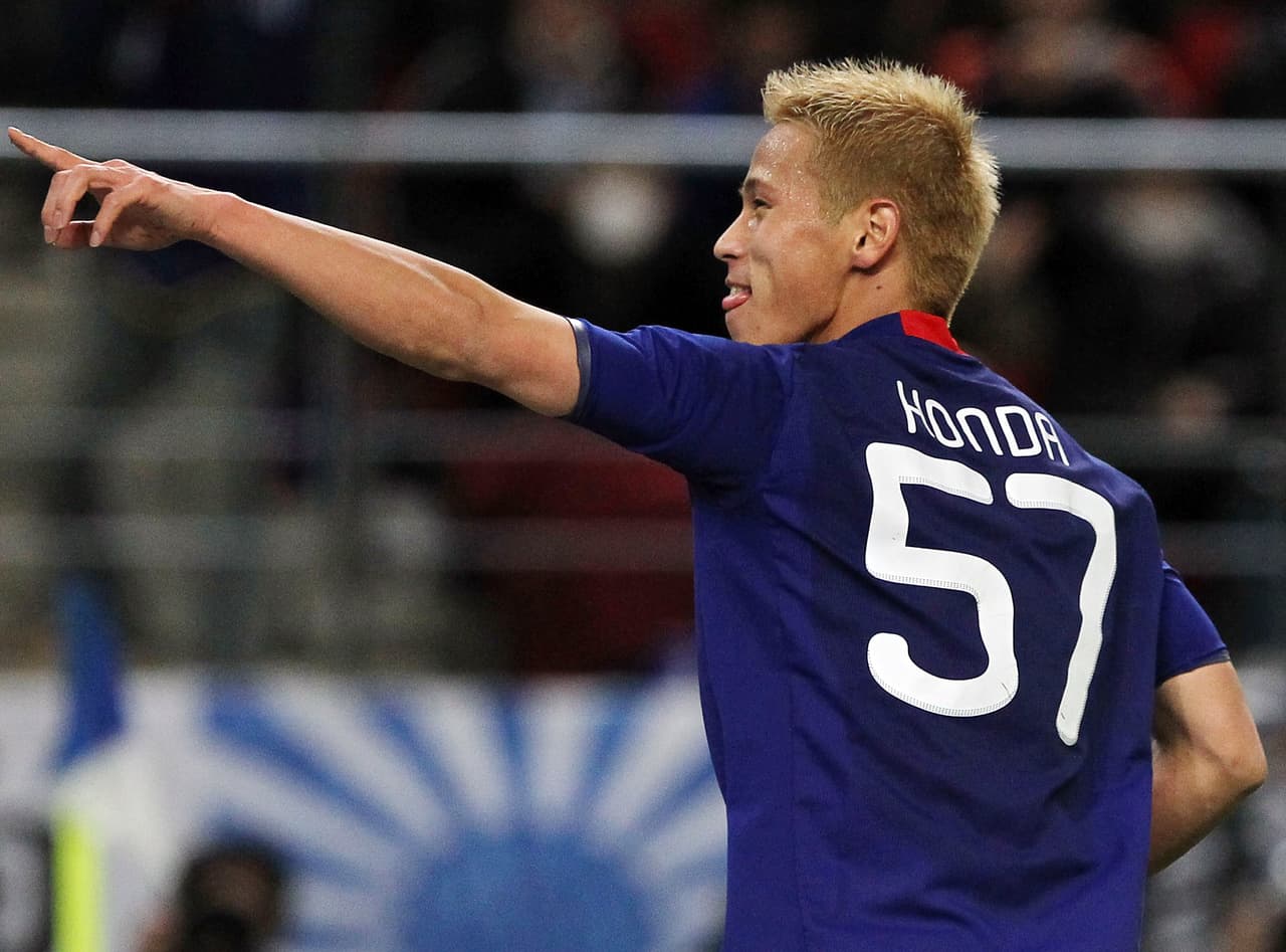 Todo comenzó en Asia, cuando jugaba en el Nagoya. Entonces marcó en 13 ocasiones.