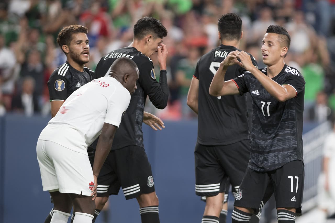 Y con esa ventaja mínima México se fue al descanso, siendo muy dominante.