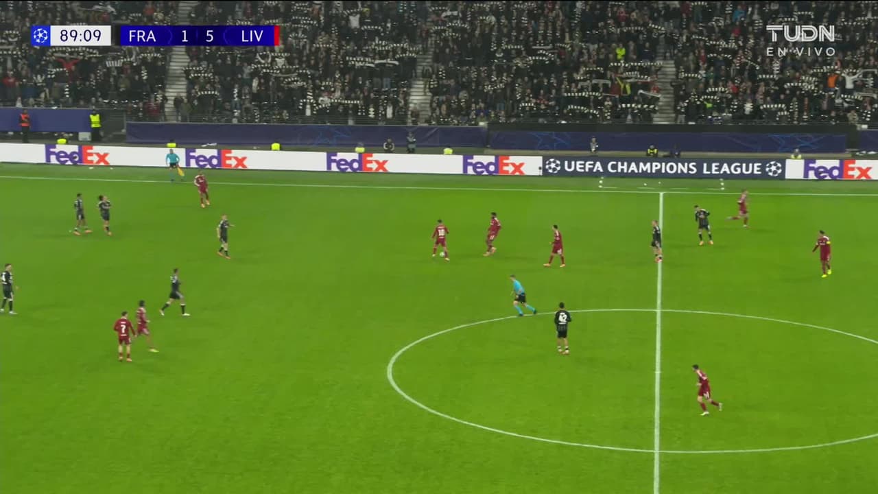 ¡TIRO ATAJADO! disparo por Mohamed Salah.