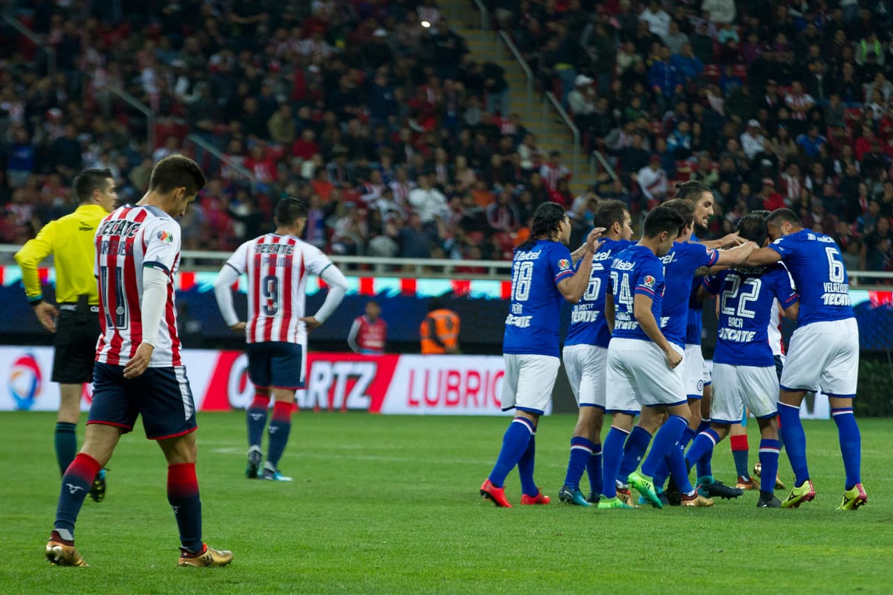 Además, el antecedente inmediato es poco conveniente pues la Máquina Celeste aplastó 1-3 al Chiverío apenas el 13 de enero pasado en Guadalajara, también en la Jornada 2 del torneo.
