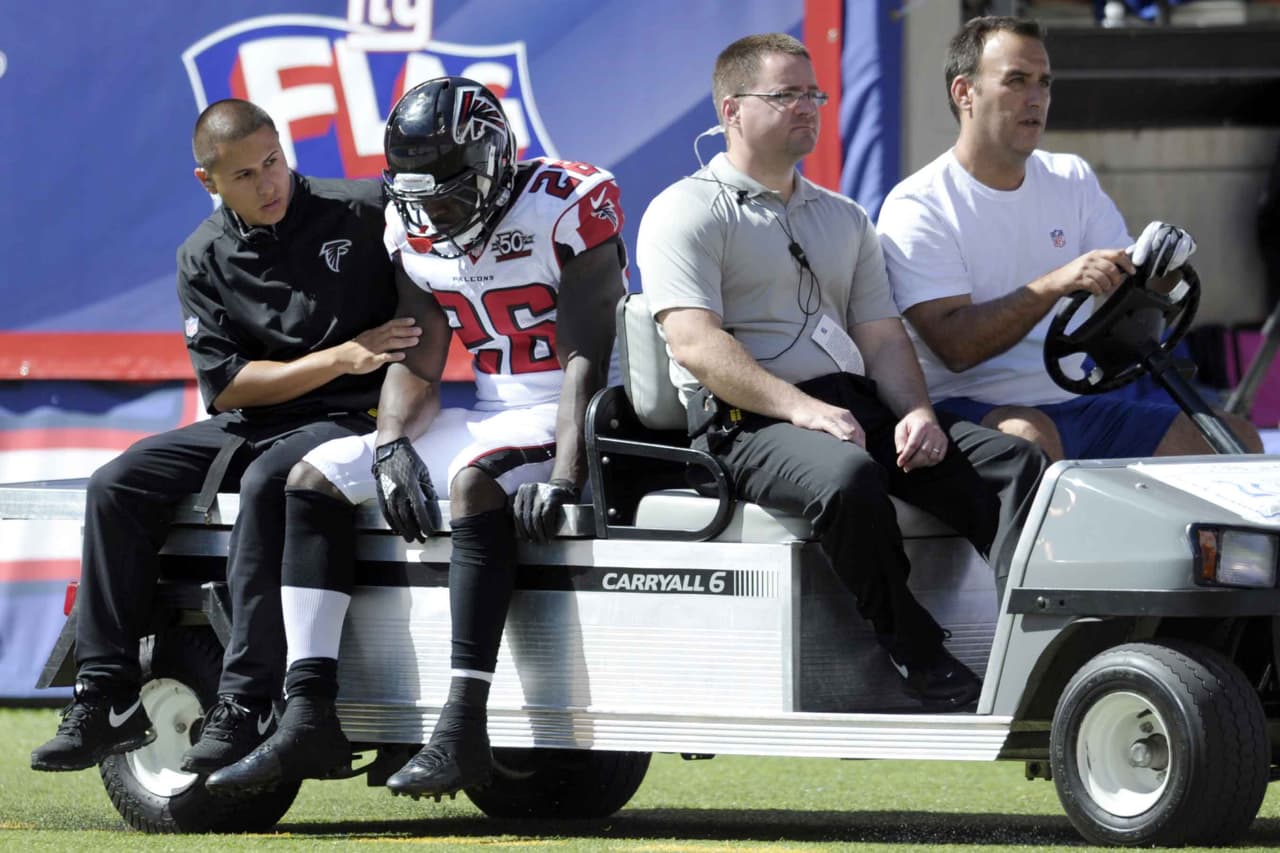 Falcons 24-20 Giants: Atlanta mantuvo el invicto y New York volvió a tirar gran ventaja