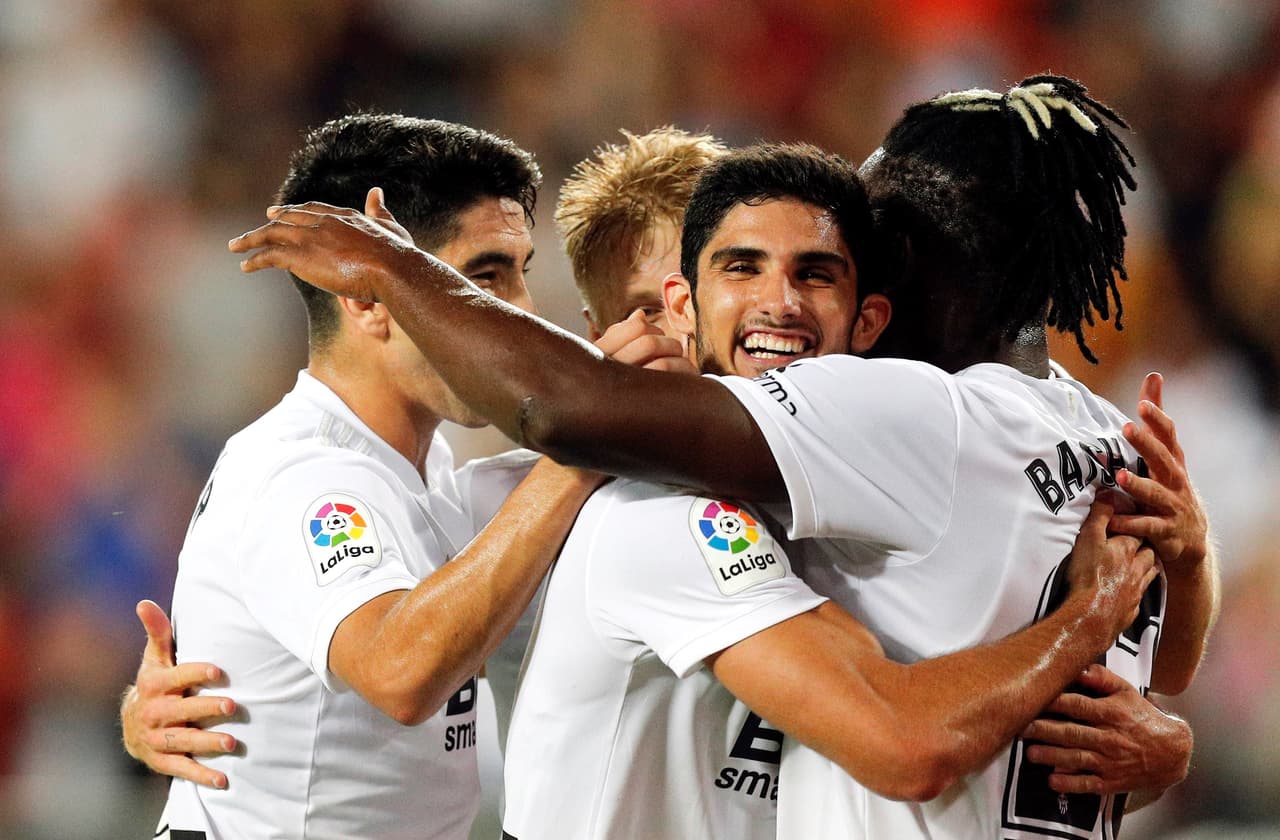 Un tiro de zurda, colocado y con la suficiente potencia de Batshuayi para batir a Sergio Álvarez, portero del equipo viguense, bastó para mandar a los de casa 1-0 por delante.