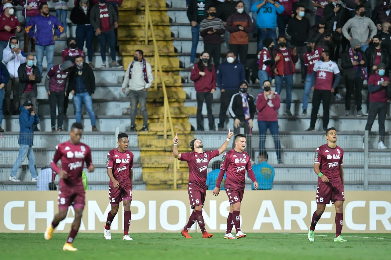 Pumas no logra concretar su ventaja en dos ocasiones y Saprissa termina poniendo el 2-2 definitivo, por lo que todo se decididirá en Ciudad Universitaria.
