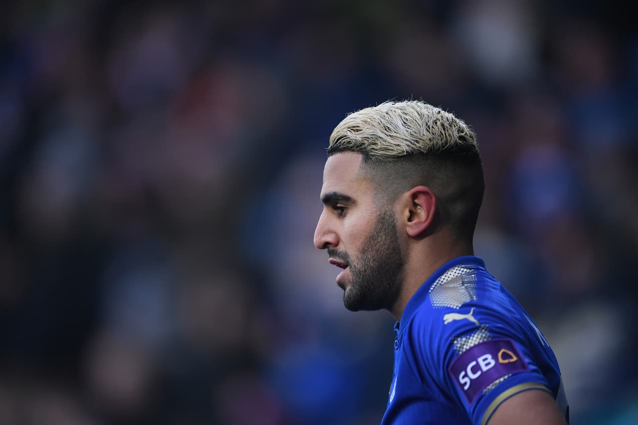 Riyad Mahrez tiene probada su calidad en Inglaterra tras ser campeón con el Leicester. Sin embargo, el equipo no ha podido levantar cabeza y él ya estaría de salida rumbo al Manchester City.