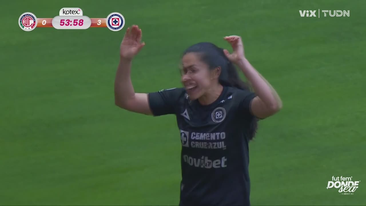 ¡Sigue pitando la Máquina! Analú Martínez anota el 0-3