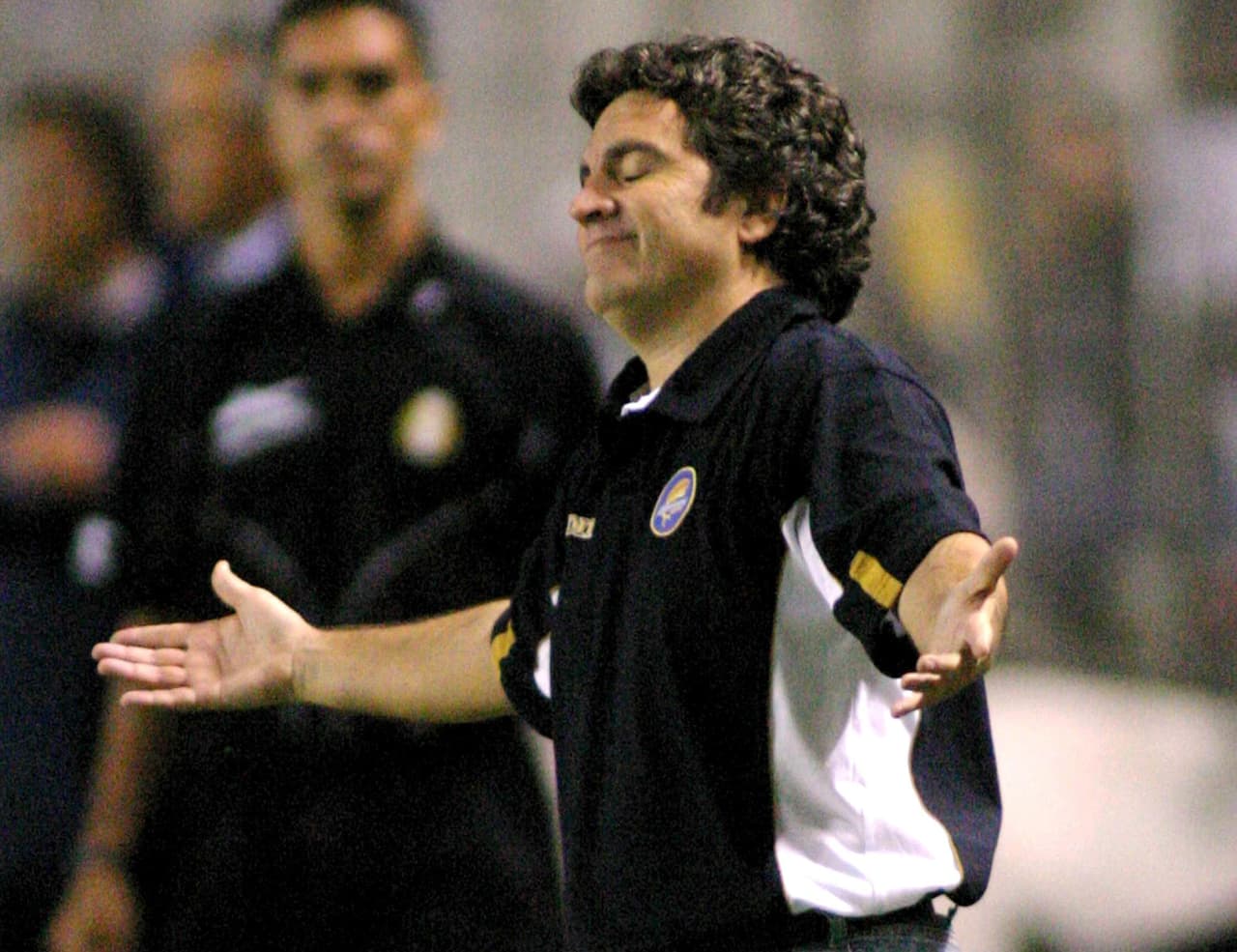 Juanma Lillo fue el primer español en dirigir en la Liga MX, el ahora asistente de Jorge Sampaoli en el Sevilla estuvo al frente del Dorados a quien descendió en 1999.
