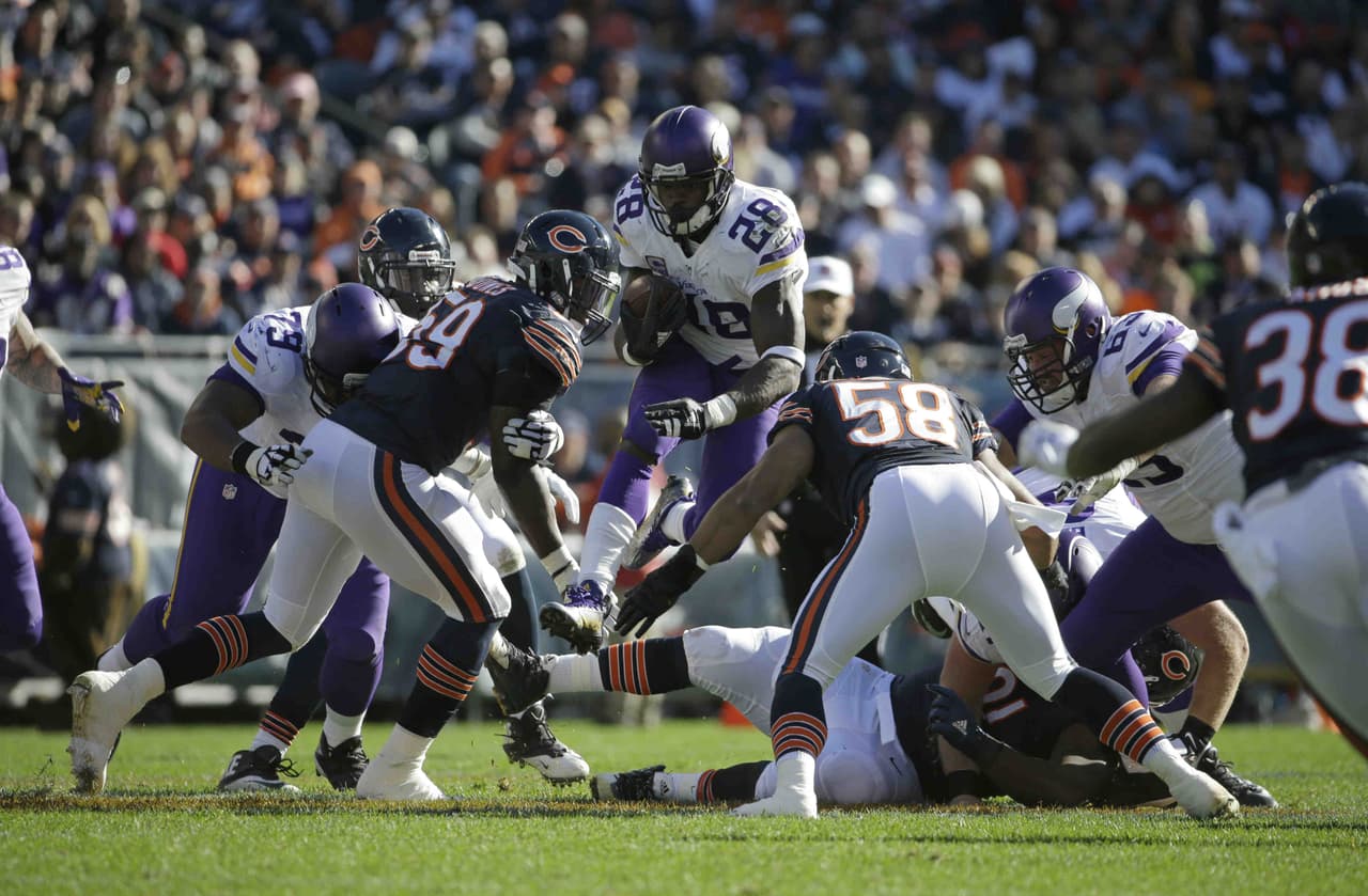Los Minnesota Vikings le ganaron 23-20 a Chicago Bears en partido que se definió con gol de campo de Blair Walsh con 4 segundos de juego.