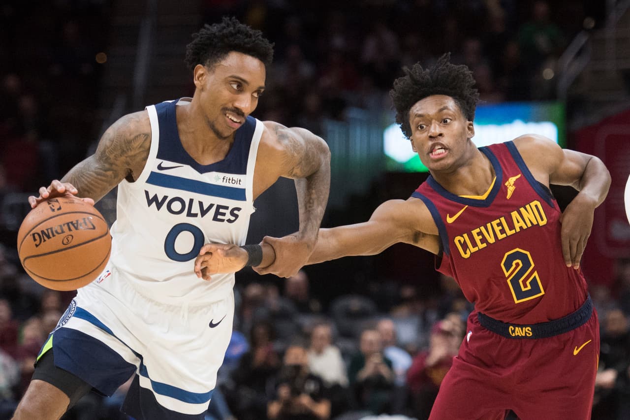 <b>Minnesota 102-95 Cleveland</b>. Con una gran actuación de Robert Covington, con 24 puntos, los Timberwolves (10-11) vencieron a los Cavs (4-15) en Quicken Loans Arena. Por Cleveland Kyle Korver anotó 22.