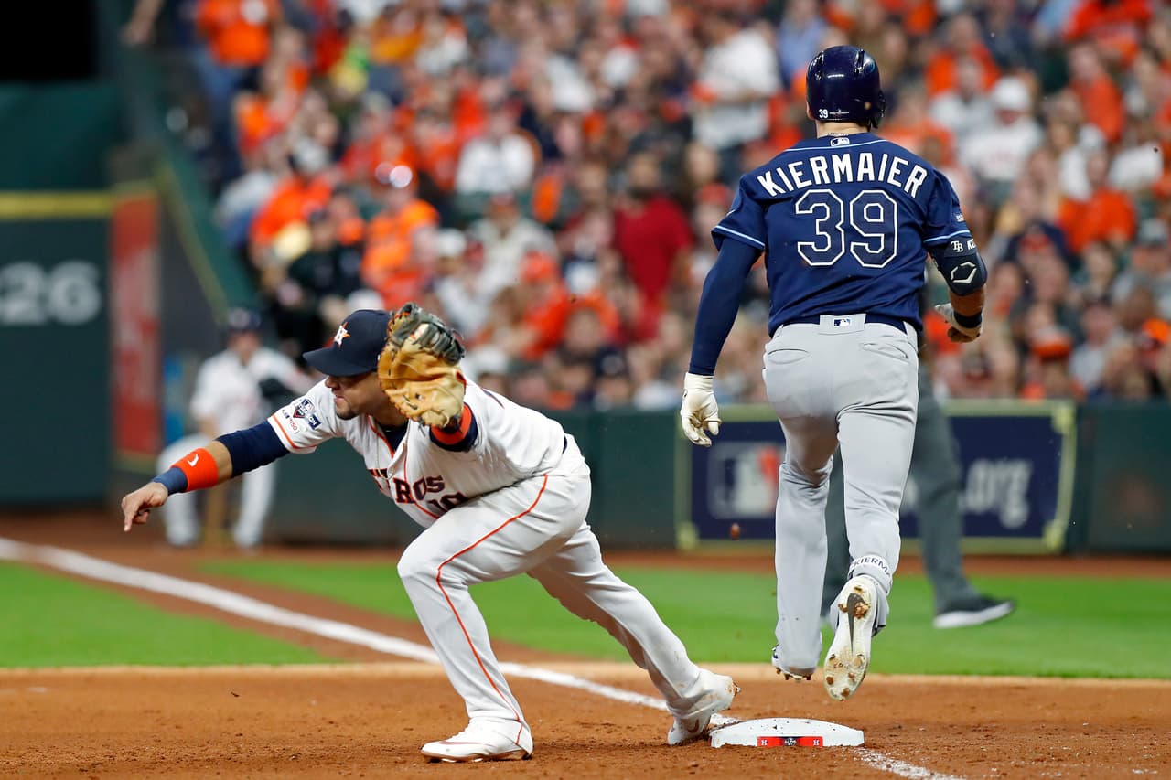 Triunfo con autoridad de los Houston Astros, 6-1 a los Rays, para avanzar a la Serie de Campeonato.