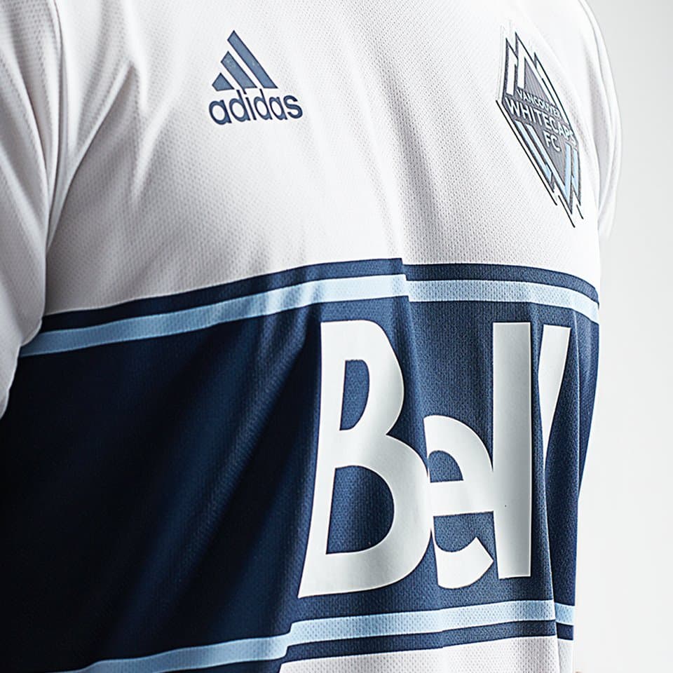 La camiseta evoca épocas pasadas de los Whitecaps, cuando competían en ligas menores. (Vancouver WHitecapsFC)