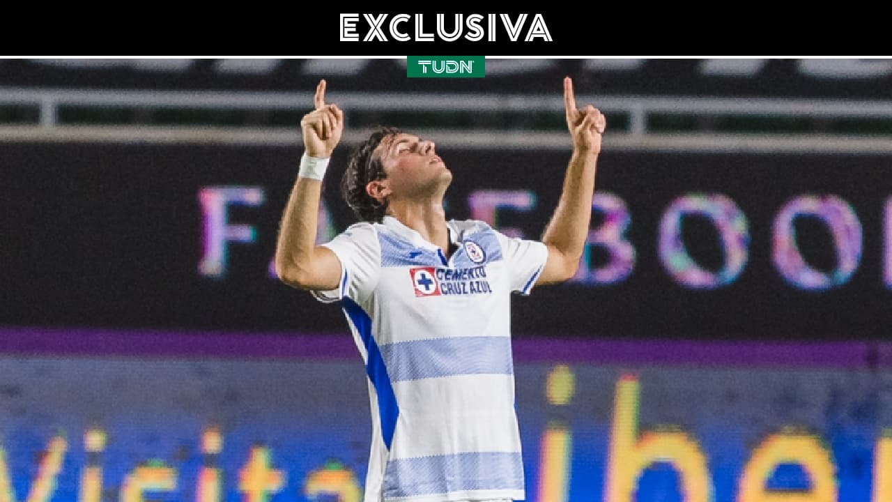 Según Santi Giménez, Reynoso le regresó la identidad a Cruz Azul