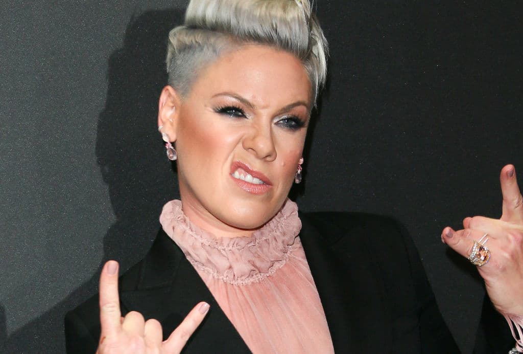 Pink también compartió en abril, por medio de Instagram, ser positvio COVID.