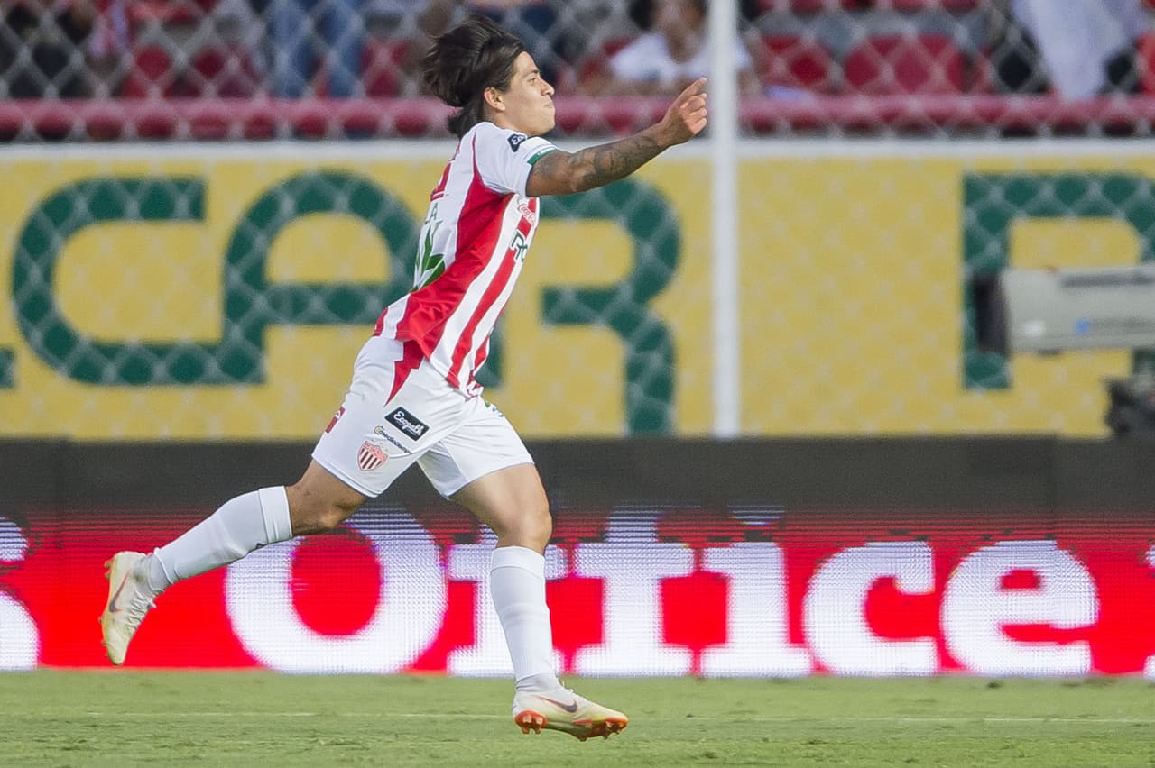 Dávila debutó en el Apertura 2018 como un jugador determinante con Necaxa en el triunfo de los 'Rayos' contra América en la primera jornada.