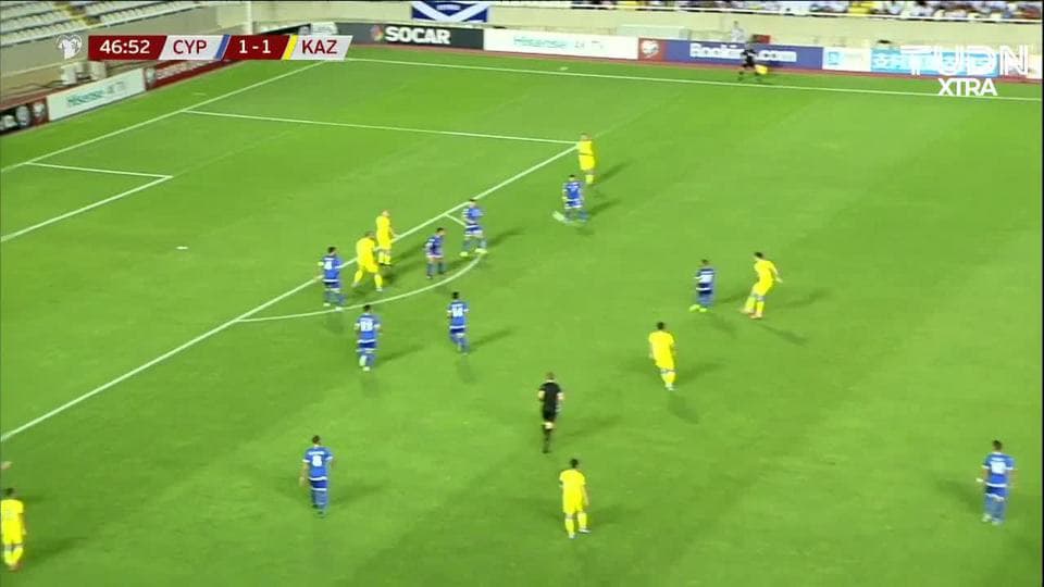 Tiro desviado de Yuriy Pertsukh