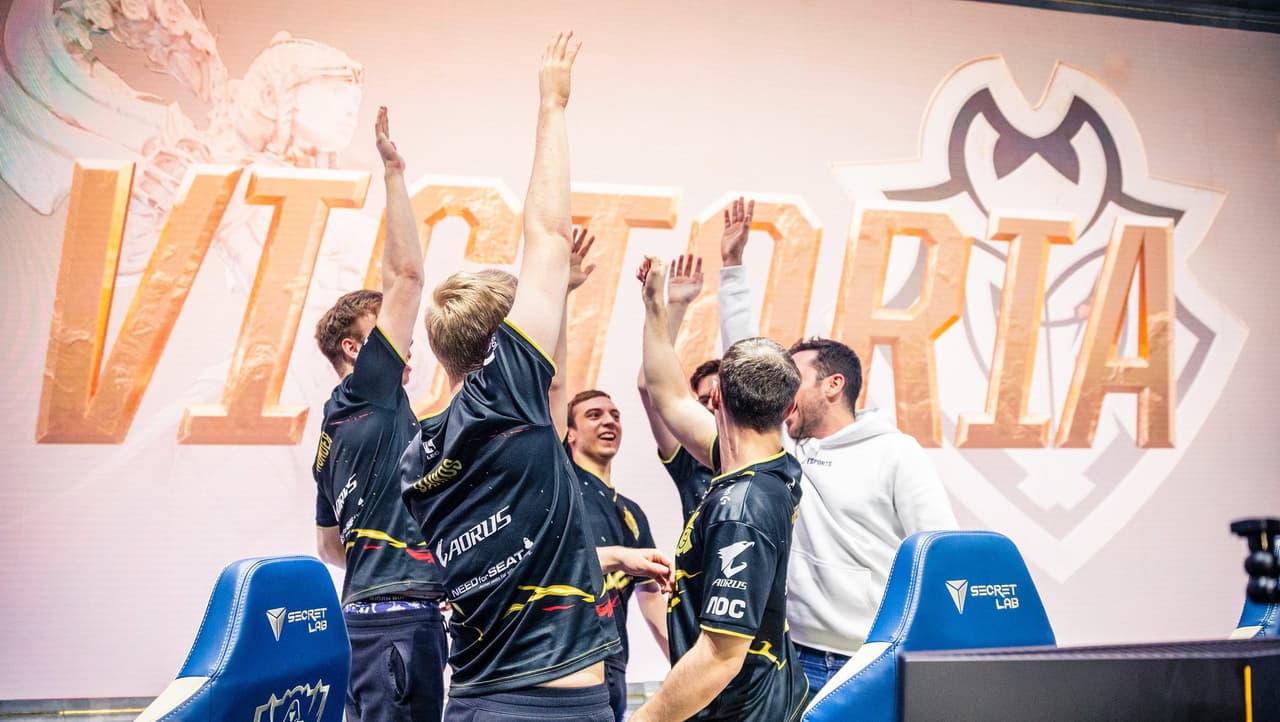 G2 celebrando su Victoria sobre SKT