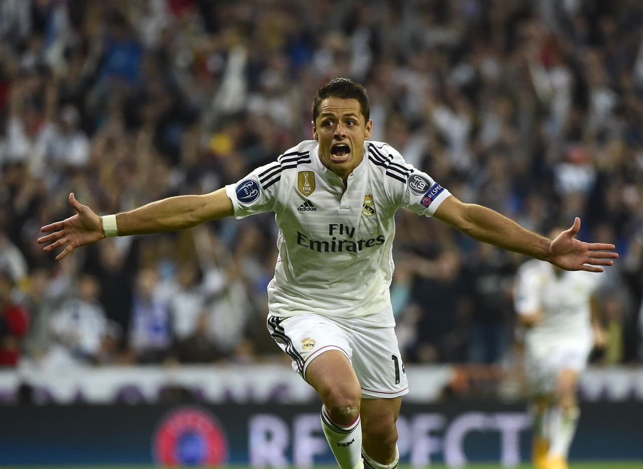<b>'Chicharito':</b> Hernández llegó como refuerzo en Real Madrid en 2014 y estuvo en el club blanco durante un año. Aunque se ganó el cariño de los hinchas por su entrega, no tuvo mucha regularidad.