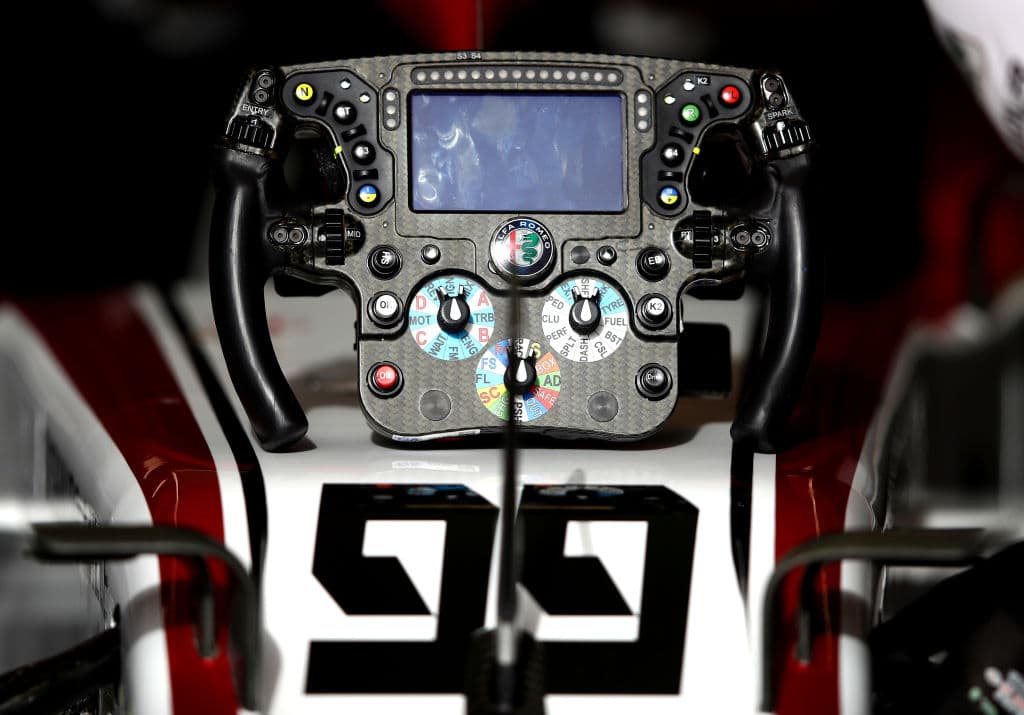 La Fórmula Uno se prepara con los ensayos de las nuevas monoplazas de los equipos en Barcelona, previo al inicio del Gran Premio que inicia el 15 de marzo en Australia.