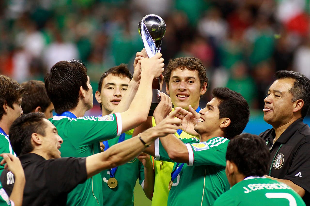 Mundial Sub-17 2011: el título de la Copa del Mundo se repitió para el Tri juvenil, esta vez en casa ya que el torneo se disputó en México. La final, en el Estadio Azteca, la ganó el equipo por 2-0 ante Uruguay.