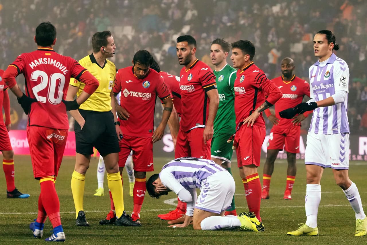 Pero se marcó también, en la segunda mitad, un penalti en favor de los de Pucela y esto se ponía interesante.