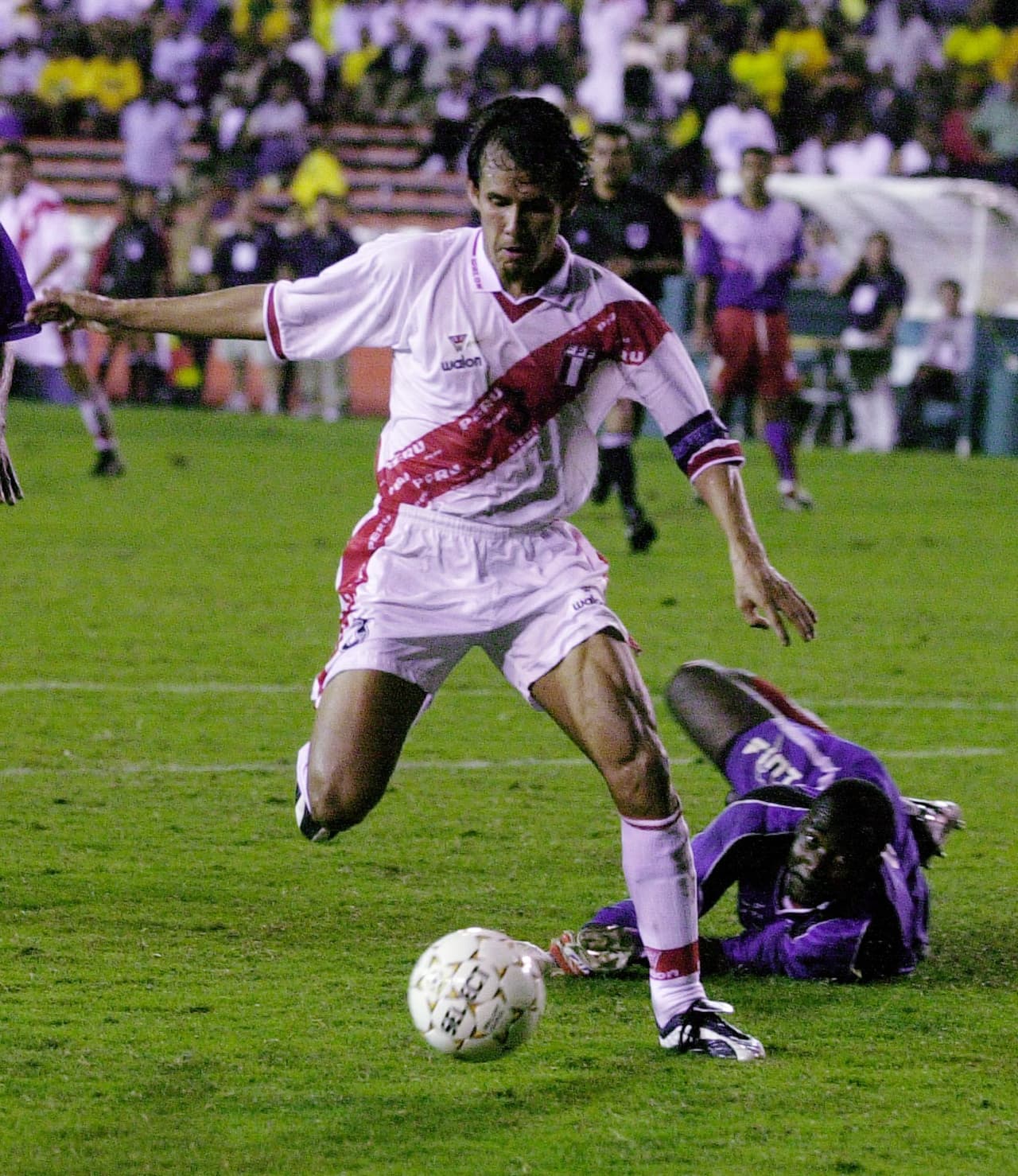 En el primer partido de esa serie de amistosos se disputó el 26 de mayo y Perú superó en el primer juego 2-1 a Haití con goles de Hugo Sotil y Alejandro Luces, y por parte de los caribeños marcó Gerald Romulas.