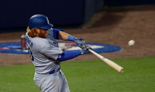 Dodgers remontan en la 10ma y superan a los Bravos