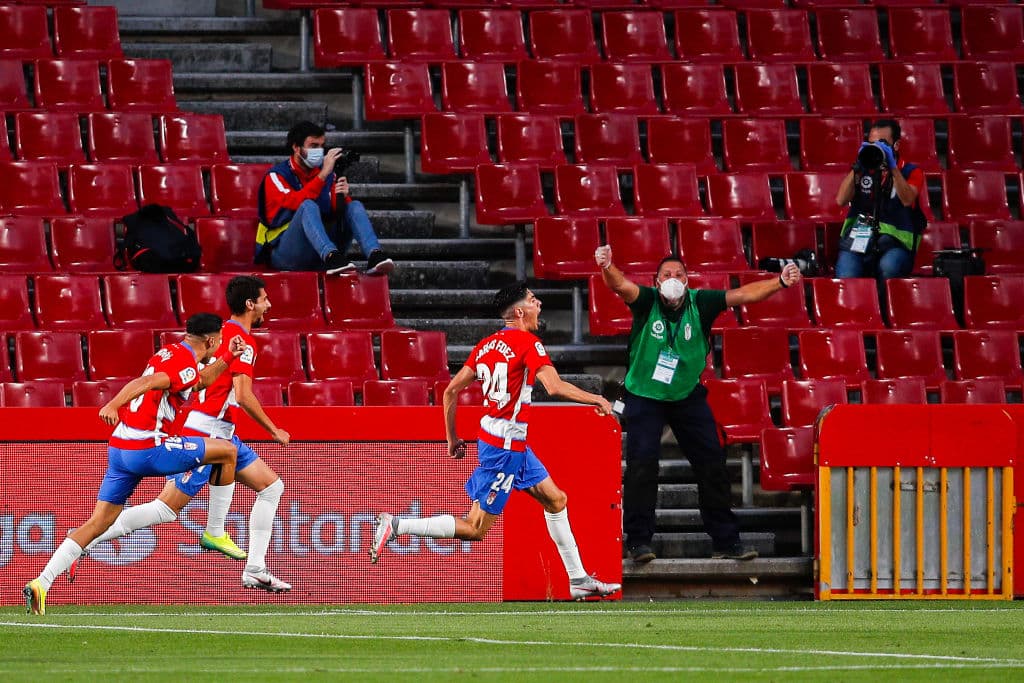 Granada dio la vuelta y ‘despacha’ al Getafe | Bastaron diez minutos para que los locales voltearan los cartones en su favor y doblegaran 2-1 a Getafe en el regreso de La Liga.