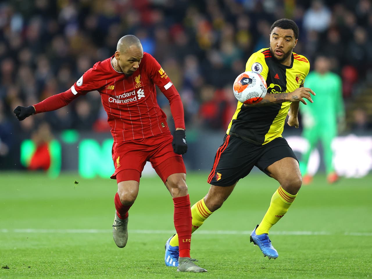 Los primeros 15’ Watford se fue al frente y los siguientes 30’ Liverpool tuvo más el balón, aunque Watford seguía tocando la puerta.