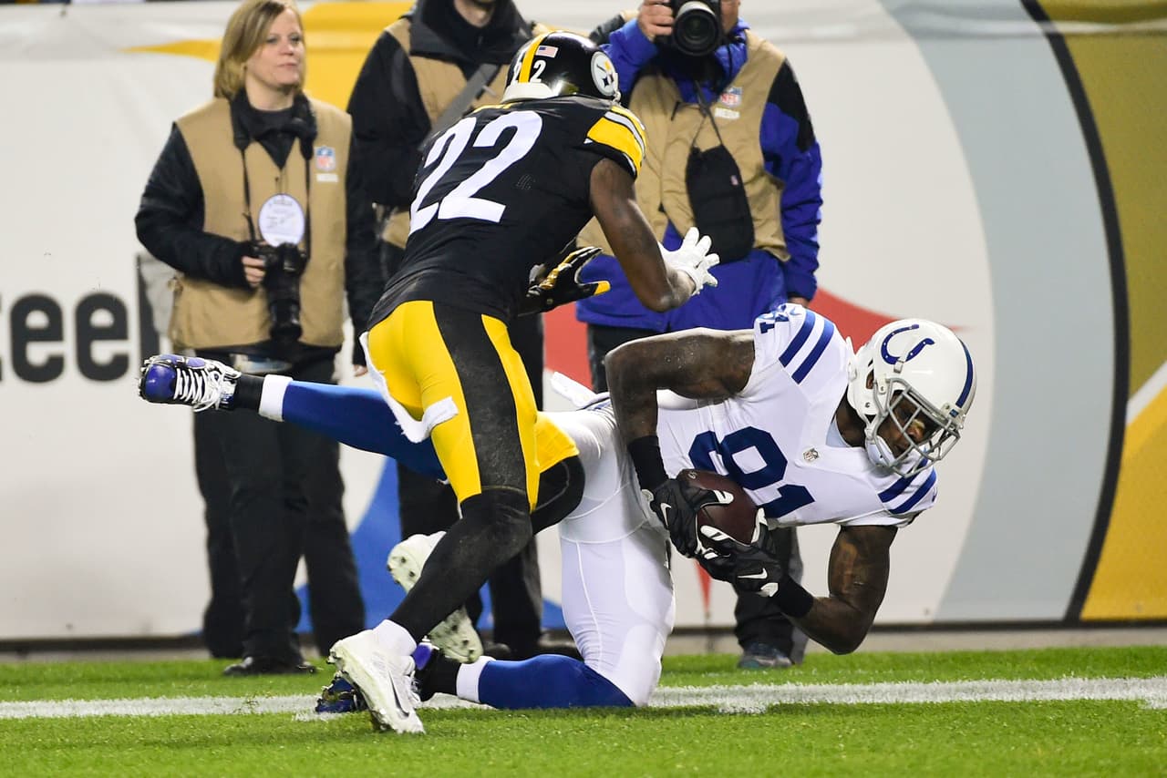 Los Steelers mantienen su paso para poder llegar a la postemporada al derrotar por apabullante marcador de 45-10 a los Colts. Checa las mejores tomas de este partido.