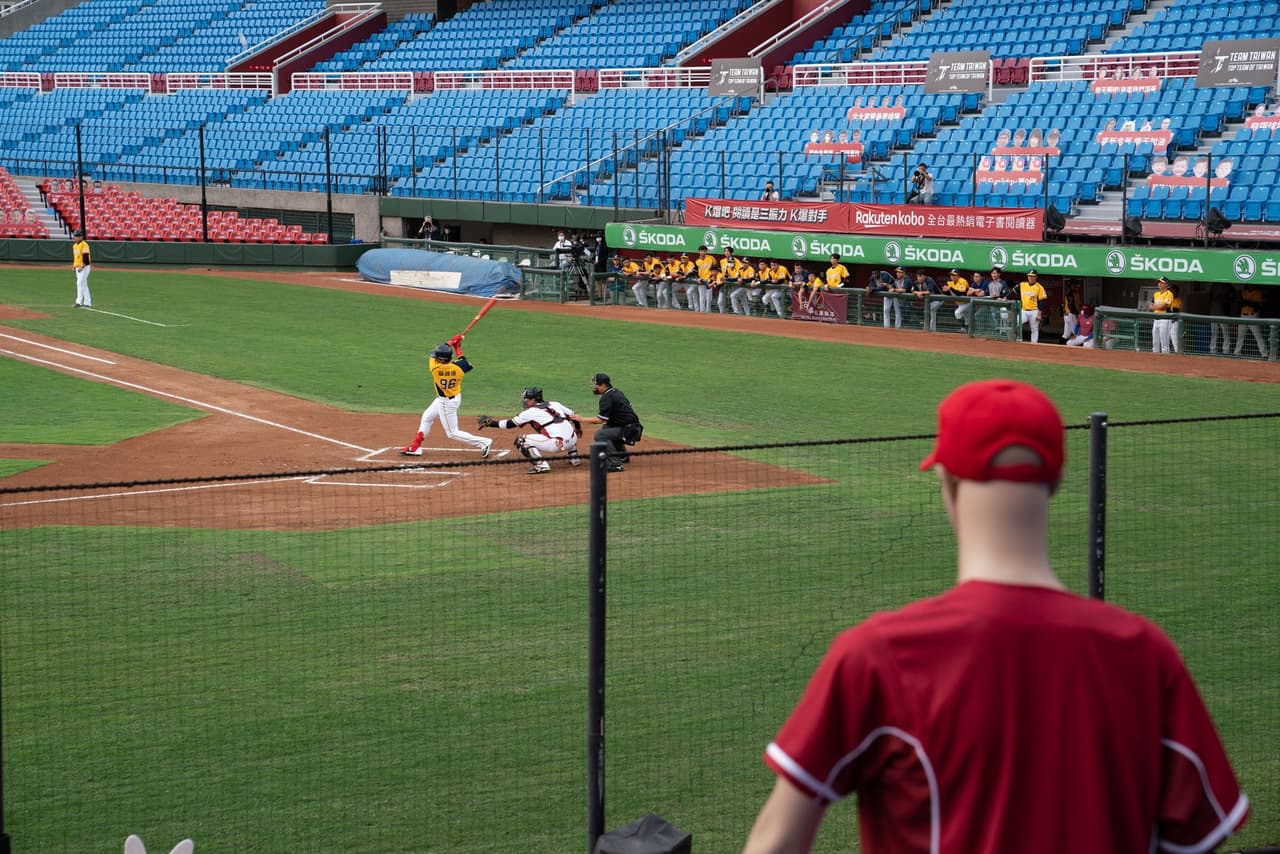 A pesar del buen bateo, los fanáticos no parecen sorprenderse.