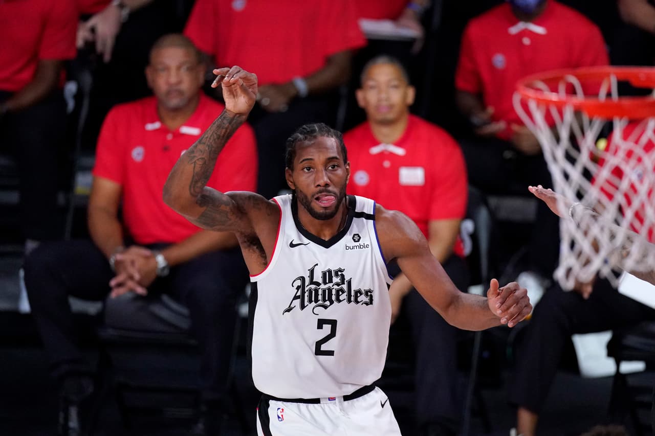 Clippers avanzan a las semifinales sobre Mavs y Luka Doncic