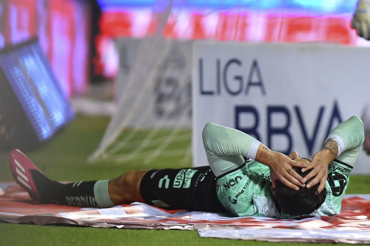 León y Monterrey dividieron puntos en un encuentro con final vertiginoso.