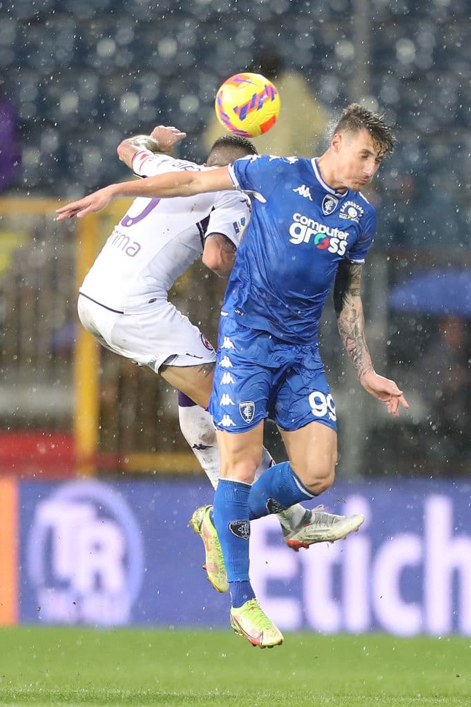 Empoli remonta en los últimos minutos y con dos goles al 87 y al 89, consiguen la victoria 2-1 sobre la Fiorentina, la Sampdoria no tiene problemas y le pega 3-1 al Hellas Verona y Atalanta soprende en Turín luego de que los visitante vencieran 0-1 a la Vecchia Signora.
